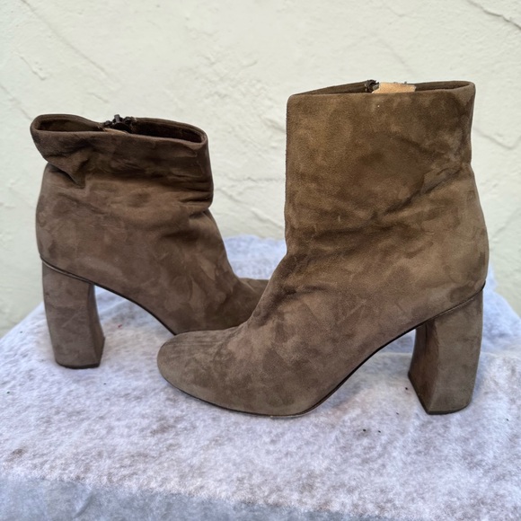 Jean-Michael Cazabat suede booties size:6.5 - Picture 6 of 11